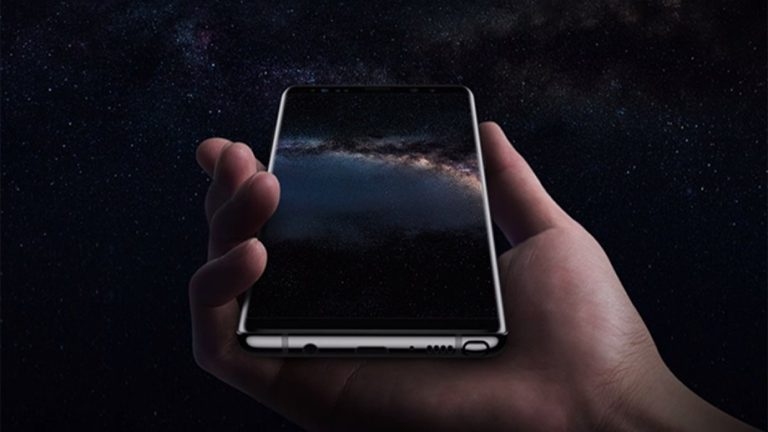 Samsung vrea să vândă 700.000 de telefoane Note 8 în prima lună