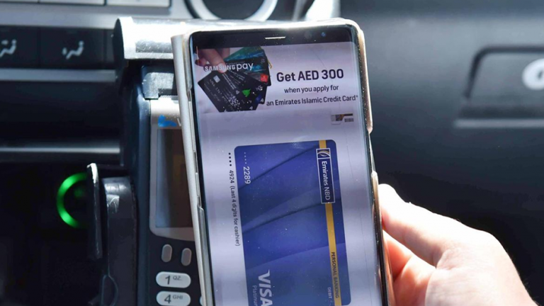 Puteți utiliza Samsung Pay în Dubai pentru a vă plăti taxiul