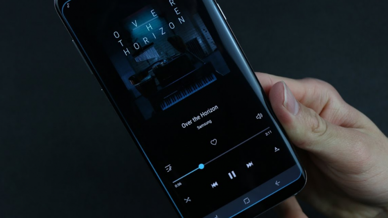 Samsung a activat receptorul radio FM pe unele din dispozitive