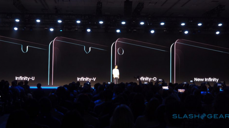 Galaxy S10 va folosi, probabil, noul ecran Samsung Infinity-O