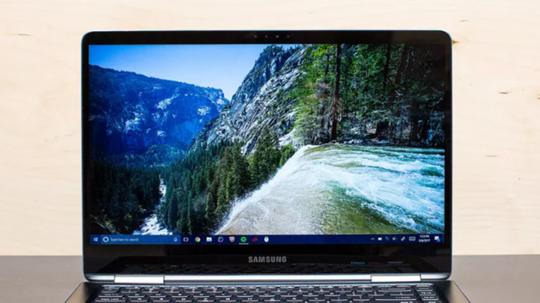 Samsung lansează primele ecrane OLED 4K pentru laptopuri, la CES 2019