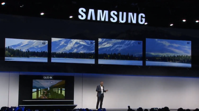 În seria QLED TV de 8K, Samsung a lansat un model gigantic