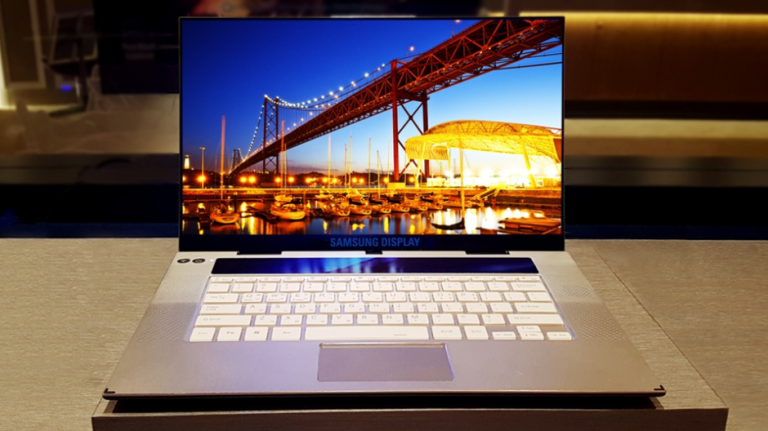 Samsung Display a prezentat ecranul UHD OLED pentru laptopuri