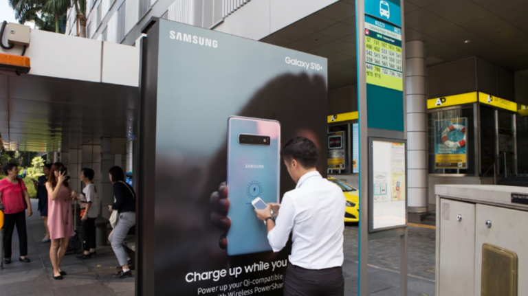 ﻿Samsung transformă stațiile de autobuz în stații Wireless PowerSharing