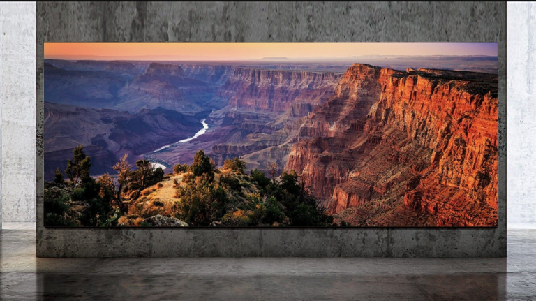 Samsung a lansat la nivel global The Wall Luxury, un televizor 8K de 292 inch