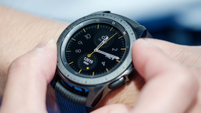 Viitorul Samsung Galaxy Watch va fi primul model cu o carcasă din titan