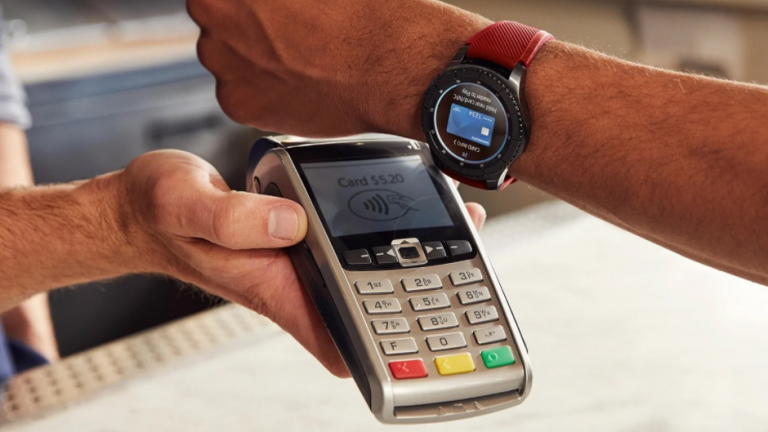 Samsung Pay puteti plati cu smartwatch in Germania