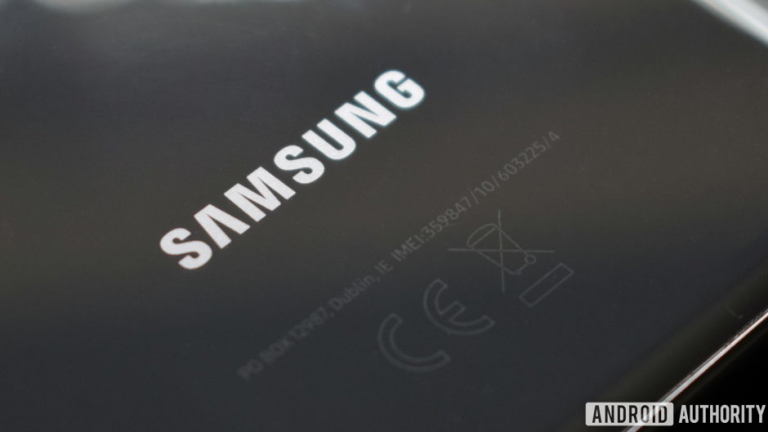 Un site oficial Samsung face trimitere accidental la Galaxy S21 FE