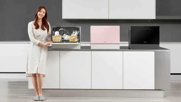 Samsung Electronics a lansat Masina de spalat vase Bespoke