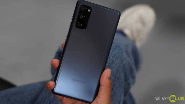 Samsung Galaxy S20 FE primeste actualizarea din octombrie 2021