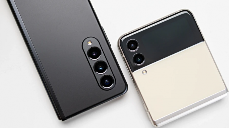 Samsung vrea sa dubleze vanzarile de telefoane pliabile in 2022