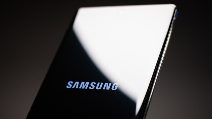 Un tribunal rus a anulat interdictia vanzarii de telefoane Samsung in Rusia