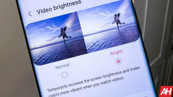 Cum sa activati Video Enhancer pe seria Samsung Galaxy S22