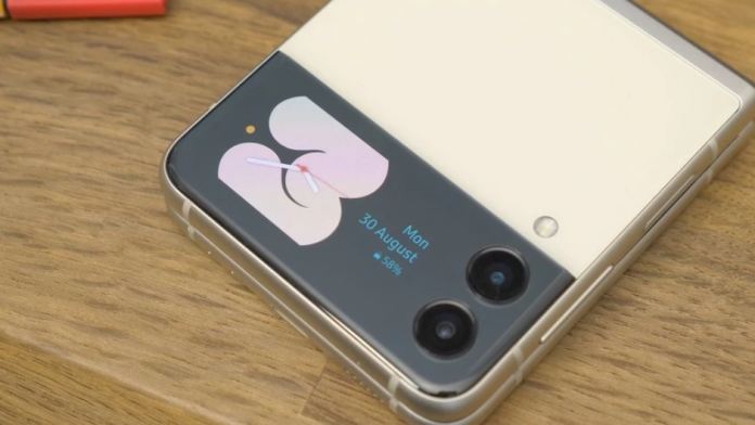 Sfaturi si trucuri pentru Galaxy Z Flip 3