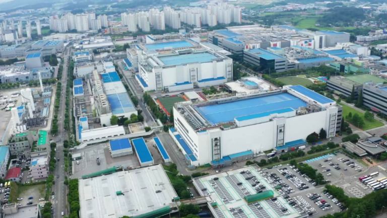 Samsung ar putea fi afectata de interdictia SUA privind exportul de cipuri in China