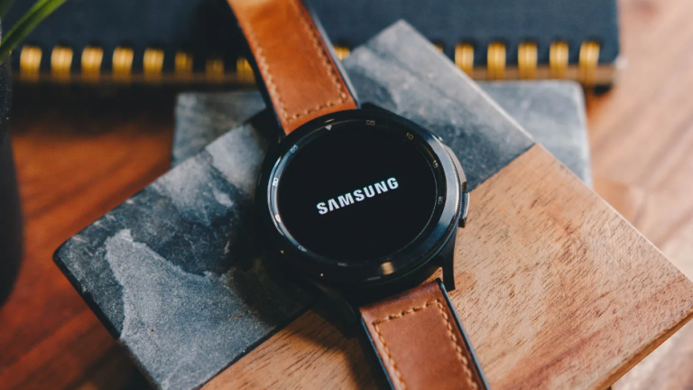 Samsung lansează o noua actualizare pentru seria Galaxy Watch 4
