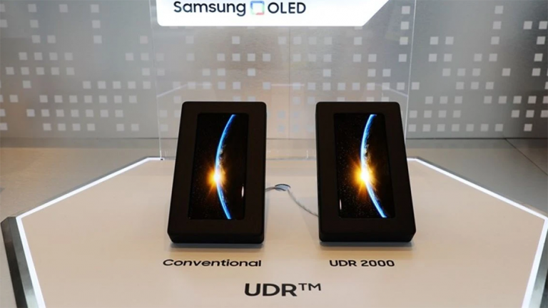 Samsung a prezentat la CES un ecran cu luminozitatea de 2.000 de niti