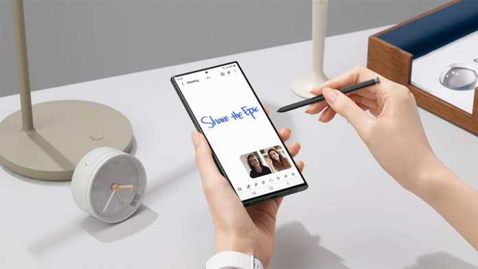 Cu Galaxy S23 Ultra puteti partaja un document Samsung Notes cu Google Meet
