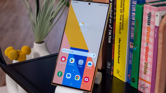 Samsung spune ca ecranul lui Galaxy S23 Ultra nu este defect