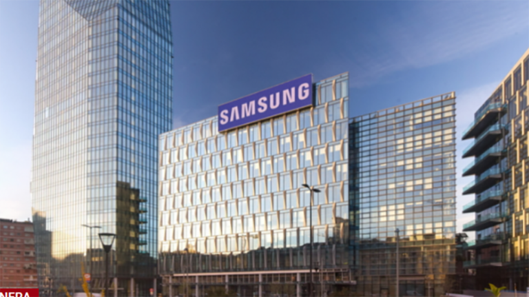 Samsung records lowest annual profit