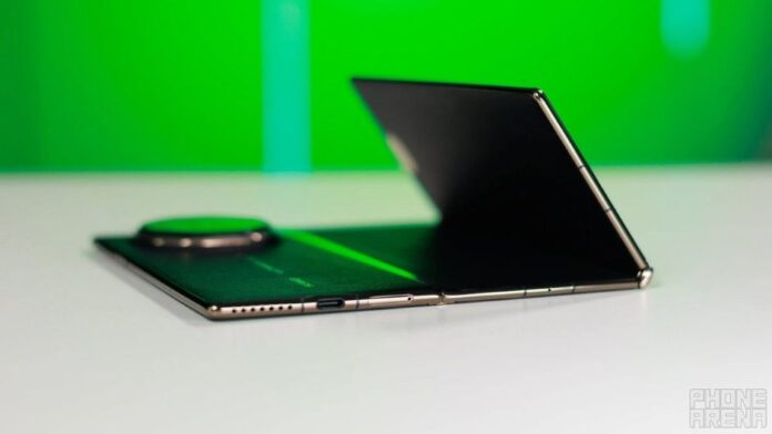 Brevet telefon pliabil Samsung