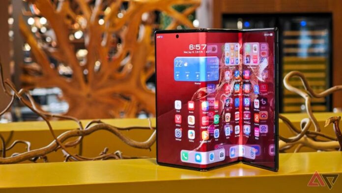 Galaxy Z TriFold Galaxy Z TriFold