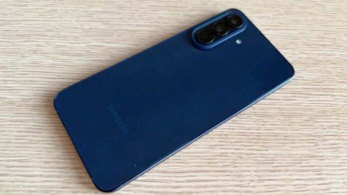 Samsung-Galaxy-A57-navy