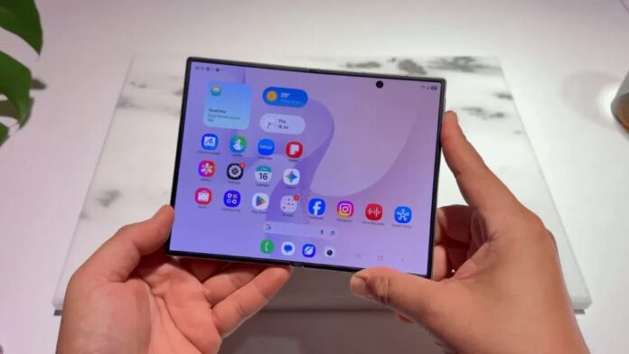Samsung-Galaxy-Z-Fold8